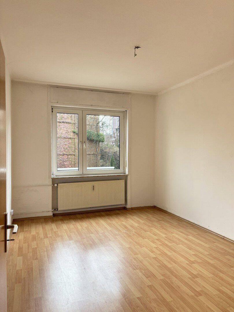 Gepflegtes Mehrfamilienhaus mit Ausbaupotential in Mannheim – Mannheim – Vorschaubild 6