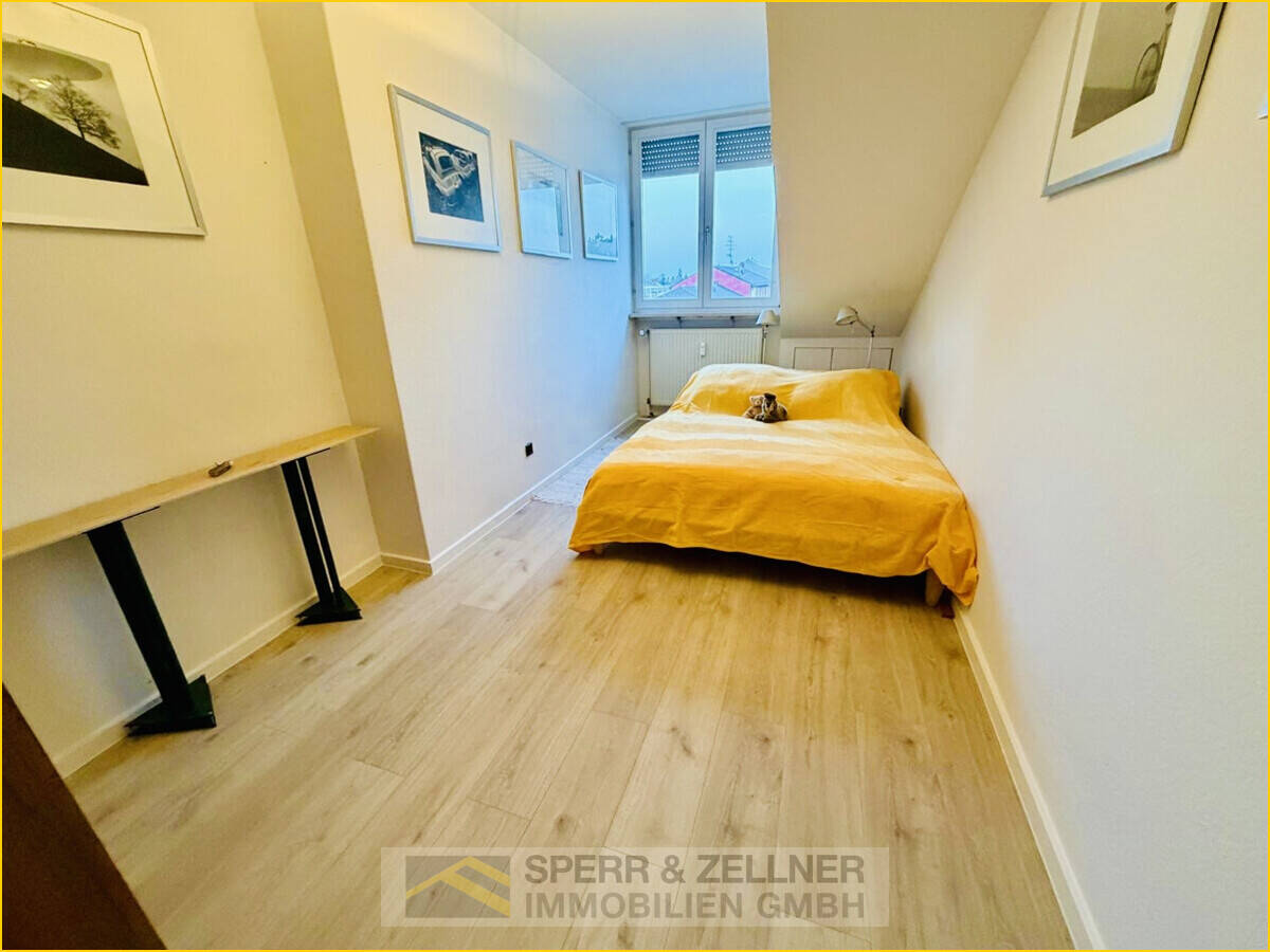 Wohnen über den Dächern Münchens: großzügige 3,5-Zimmer-Wohnung mit Dachterrasse und TG-Stellplatz – München – Vorschaubild 9