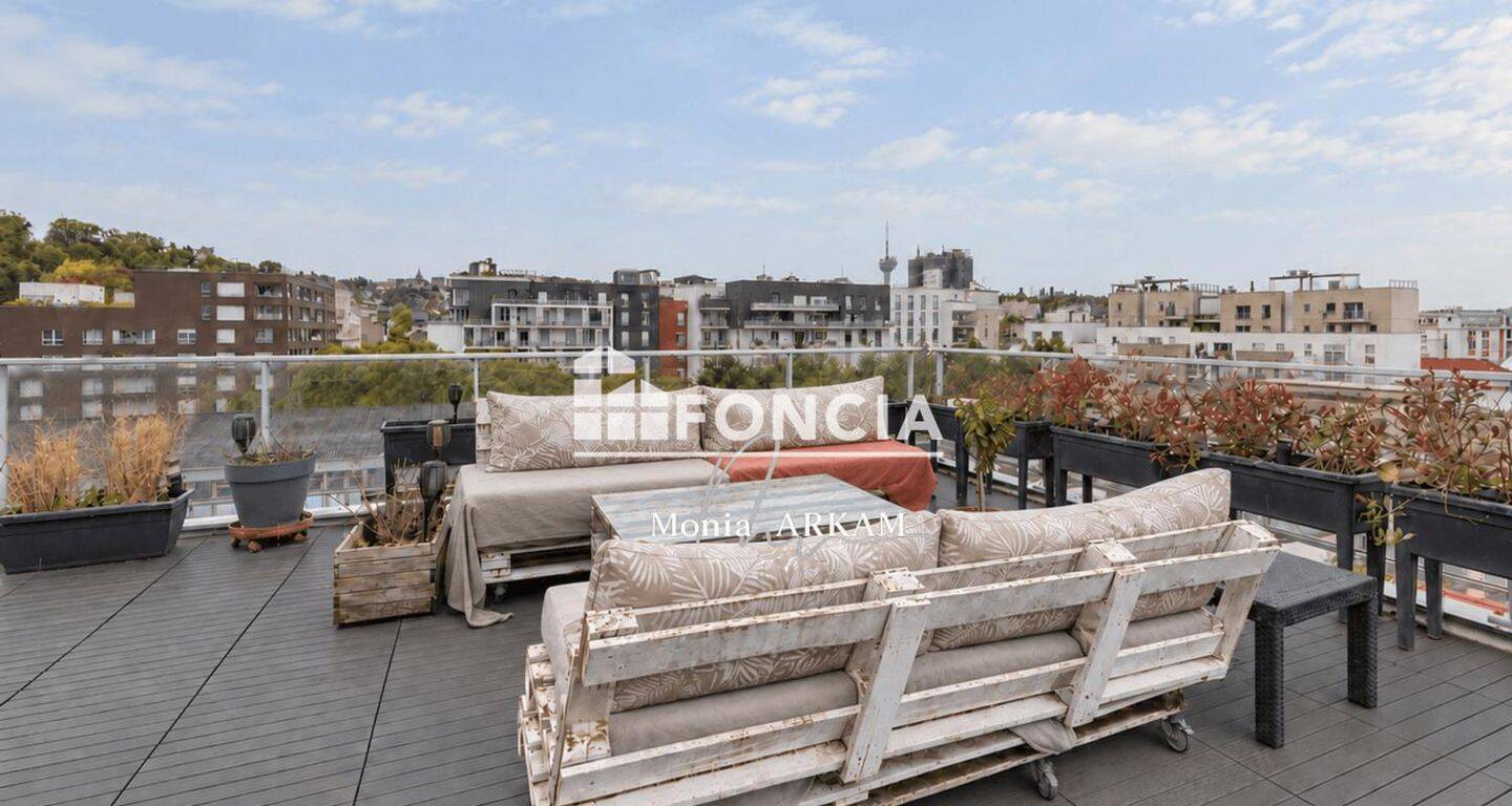 Appartement 4 pièces 99 m² · à Romainville · 99 m² · 458 000 €