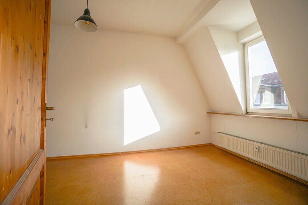 Traumhafte 4-Zimmer-Wohnung in Gostenhof: 105 m² & ein toller Spitzboden voller Möglichkeiten – Nürnberg – Vorschaubild 6