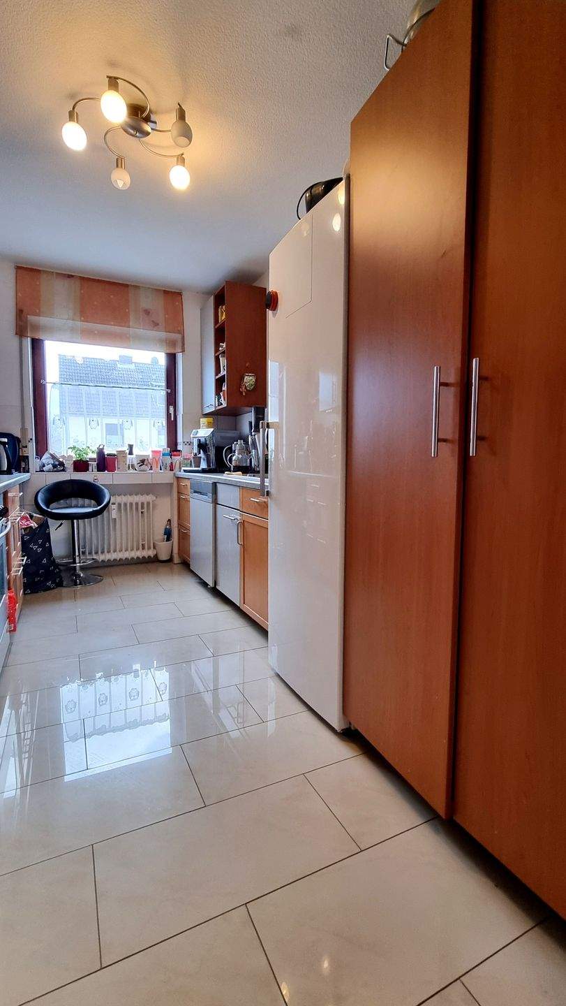 Großzügige 3-Zimmer-Wohnung in Leverkusen-Quettingen mit Balkon, Garage & Stellplatz – Leverkusen – Vorschaubild 5