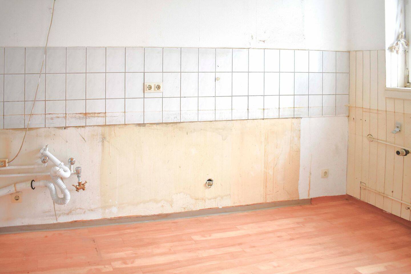Renovieren und Wohlfühlen: Eigentumswohnung mit Loggia nahe den Vogelstang-Seen mit Stellplatz – Mannheim – Vorschaubild 8