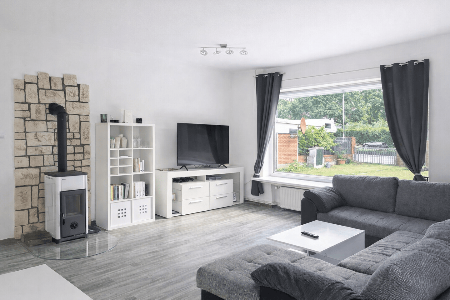 Familienhaus in Berlin-Rosenthal - 6 Zimmer, 647 m² Grundstück, Südterrasse & großer Garten