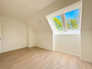 Familienfreundliche 5 Zimmer Wohnung zur Miete in Hamburg Rahlstedt - Wentzel Dr. – 22145 Hamburg – Vorschaubild 7