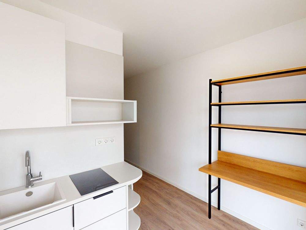 Single-Apartment mit Einbauküche – Erlangen – Vorschaubild 2