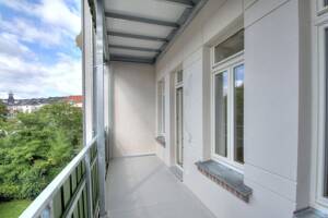 Hochwertig sanierte 3-Zimmer-Wohnung mit Luxus-Einbauküche, Terrasse und Gartenabteil – 4299 Leipzig – Vorschaubild 4