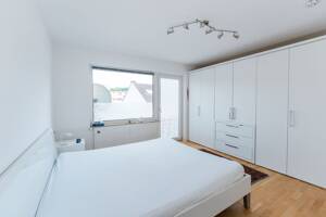 96 m² mit 2 Balkonen, Aufzug & Tiefgarage – 75175 Pforzheim – Vorschaubild 4