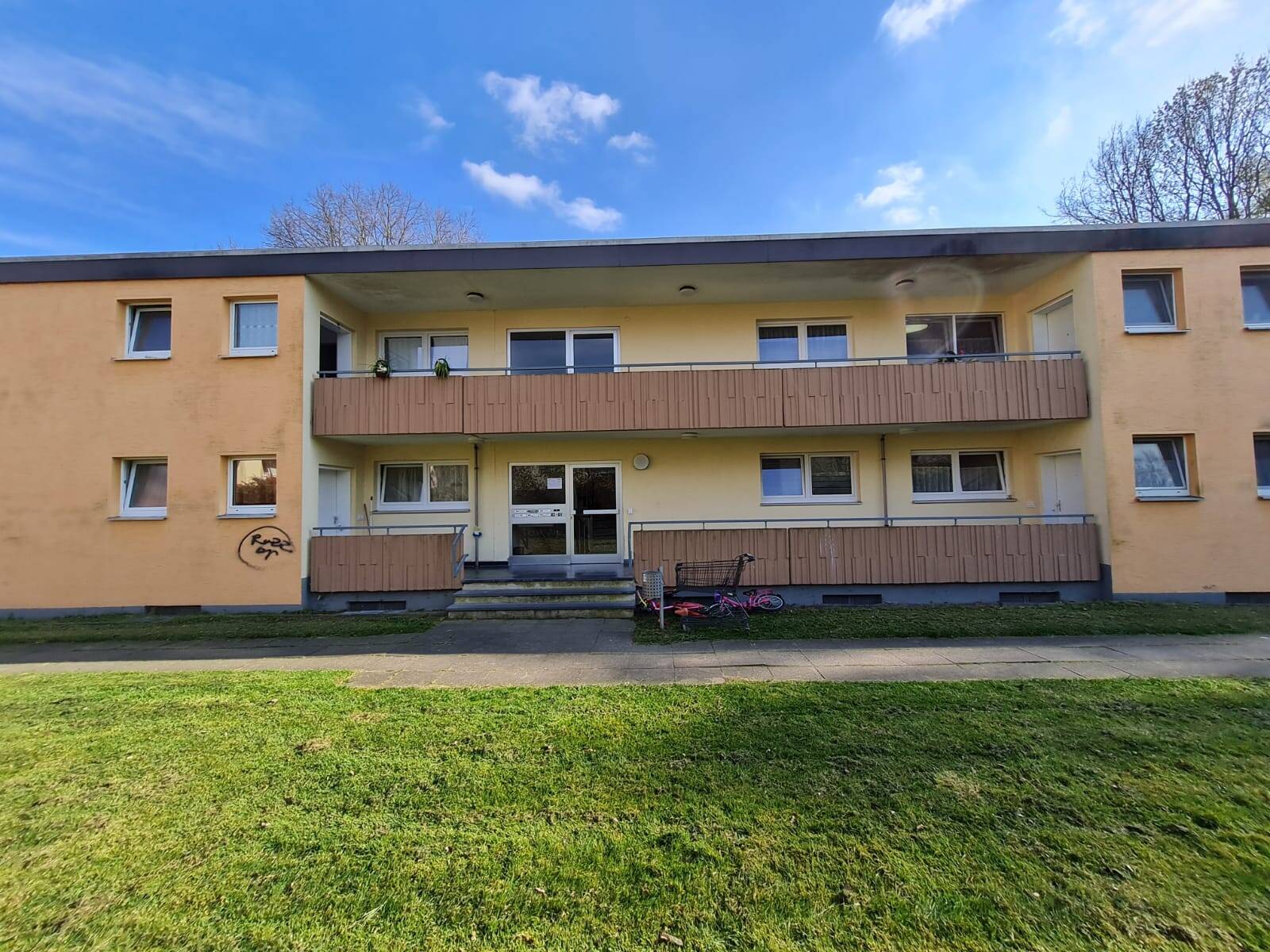 Kapitalanleger aufgepasst : Vermietete 5 Zi.-ETW im Erdgeschoss in Bielefeld-Baumheide – Bielefeld – Bild 1 von 3