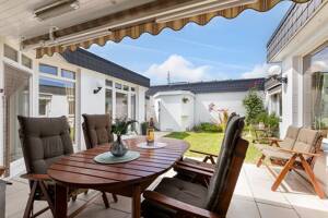 Wohnen mit Privatsphäre - Stilvoller Atrium-Bungalow in Hamburg-Sasel – 22393 Hamburg – Vorschaubild 8