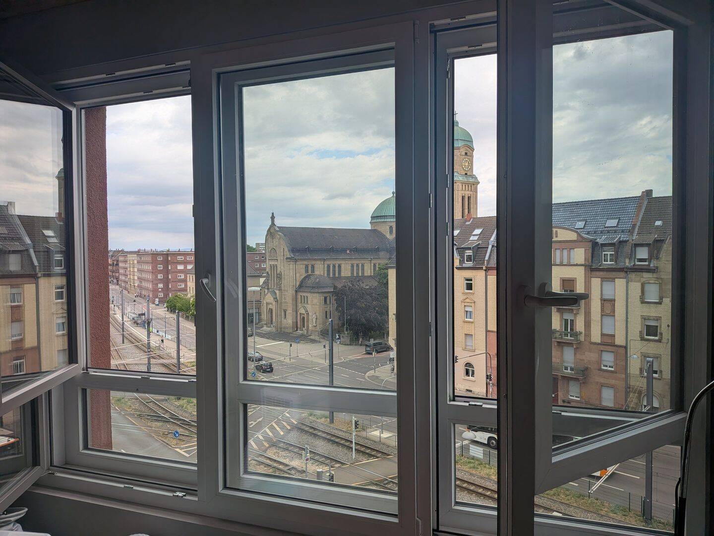 Voll möblierte 2-Zimmer-Wohnung in Mannheim zu vermieten – Mannheim – Vorschaubild 3