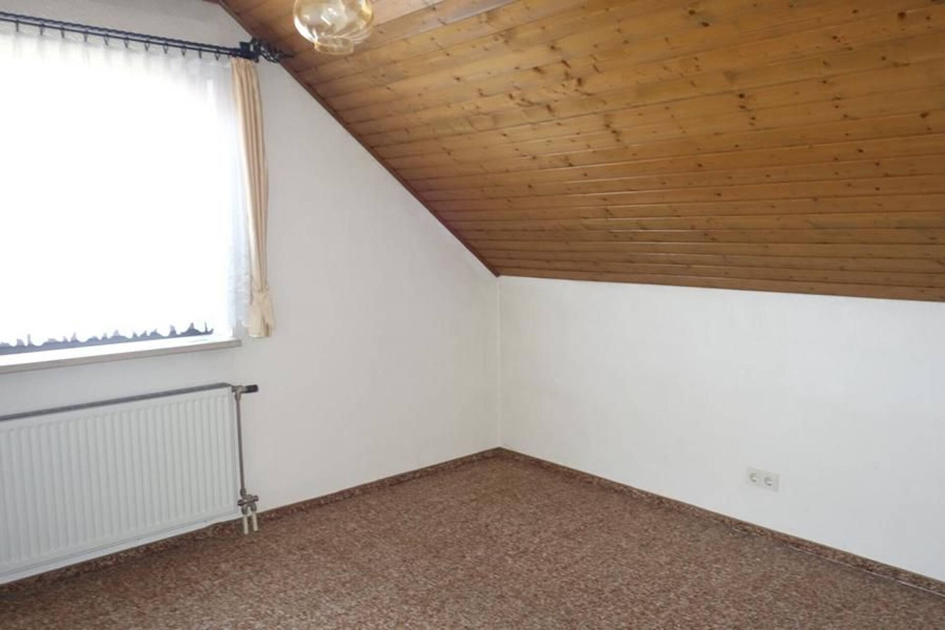 Haus in 92431 Neunburg vorm Wald mit 178 m² kaufen
