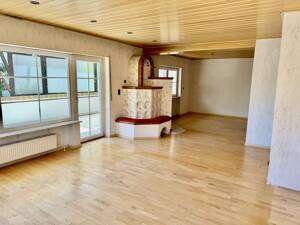 Freistehendes Einfamilienhaus mit Einliegerwohnung, Garage & großer Terrasse – 64839 Münster – Vorschaubild 4