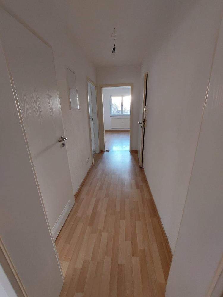 Perfekte 2-Zimmer-Wohnung mit Eibauküche – Chemnitz – Vorschaubild 7