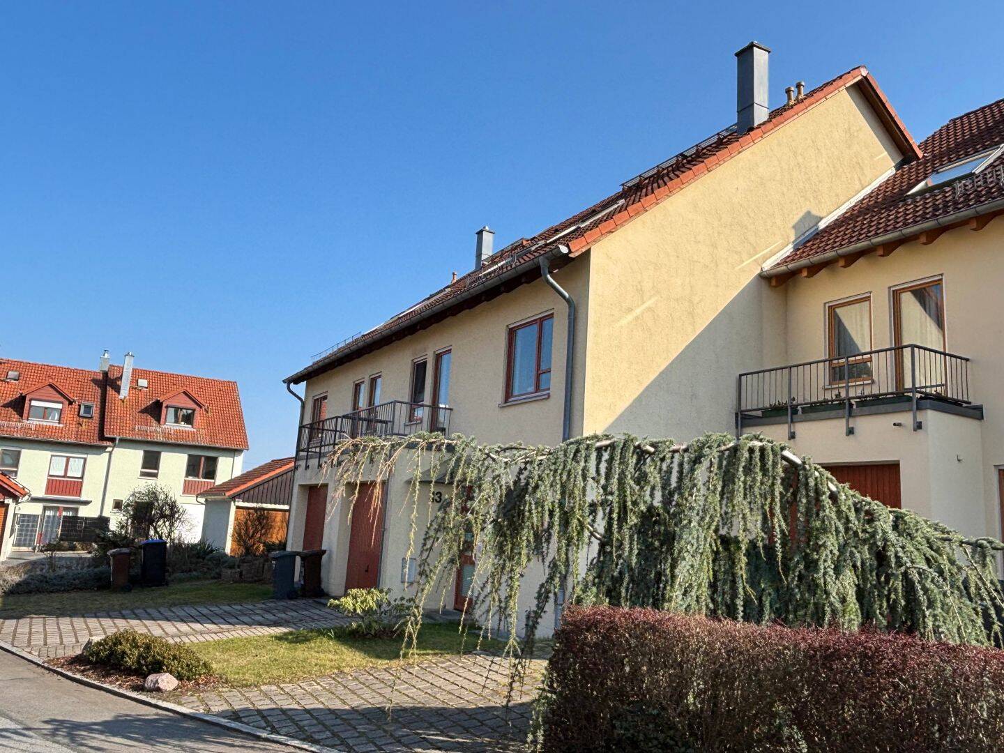 Reizendes Reihenmittelhaus in attraktiver Höhenlage im Dresdner Westen zum Sofortbezug