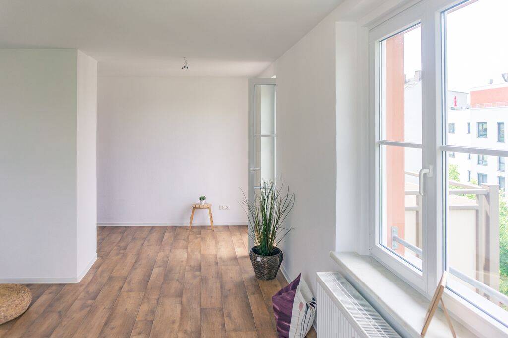 Attraktive 2-Raum-Wohnung im Altbau mit Balkon – Chemnitz – Vorschaubild 4