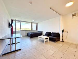 WEITBLICK - Moderne 1-Zimmer Wohnung mit Balkon und Küche – 73054 Eislingen/Fils – Vorschaubild 2