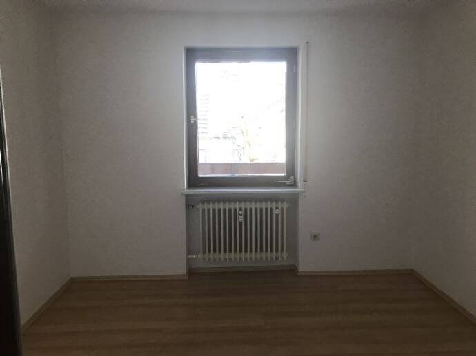 3-Zimmer - Wohnung mit Balkon im 1. Obergeschoss – Auerbach in der Oberpfalz – Vorschaubild 8