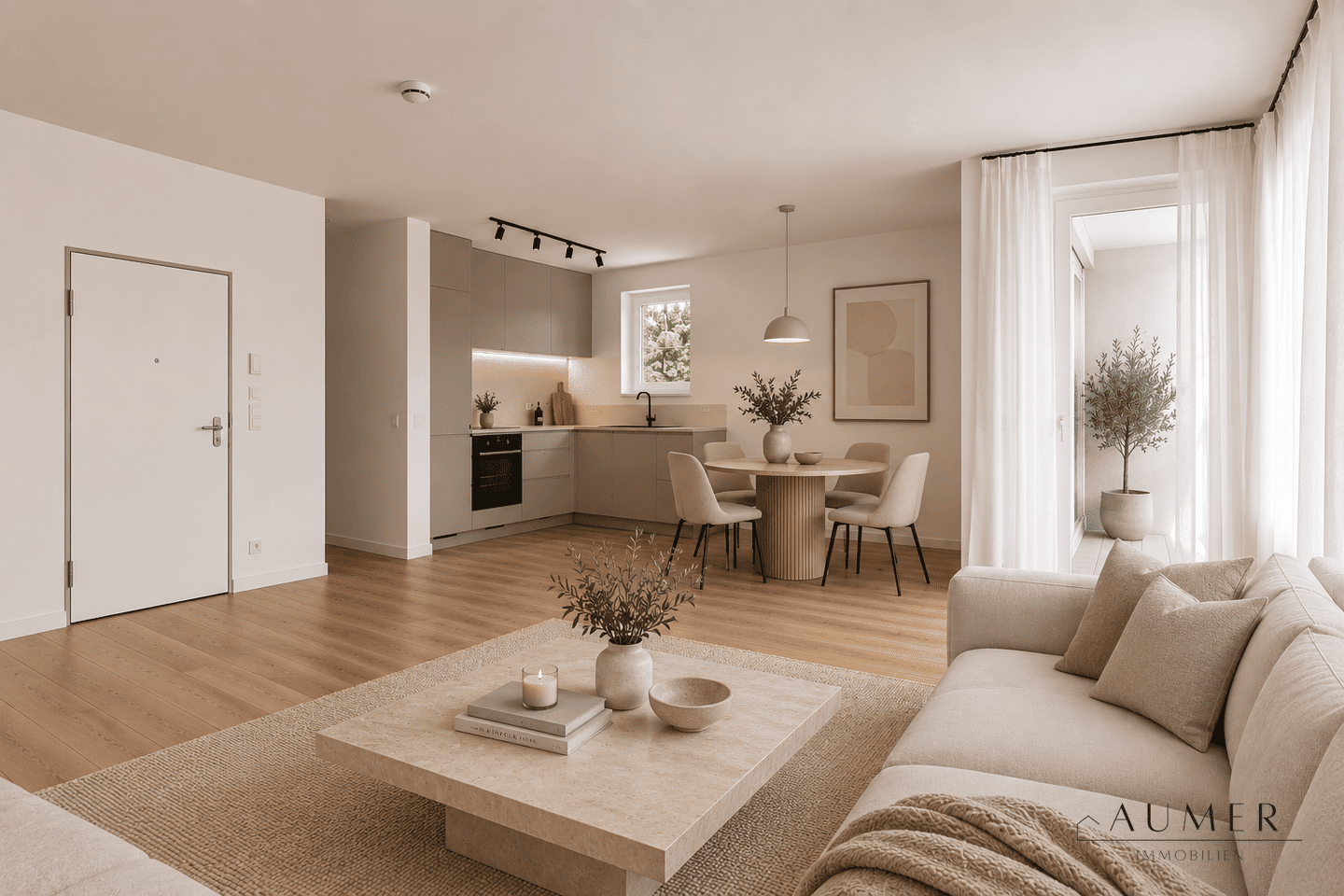 Lichtdurchflutete 2-Zimmer-Wohnung mit Südwest-Balkon zum Innenhof in Berlin-Mitte