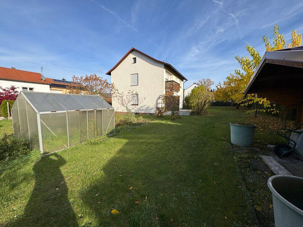 Zweifamilienhaus mit schönen, großen Garten – Eckental – Vorschaubild 6