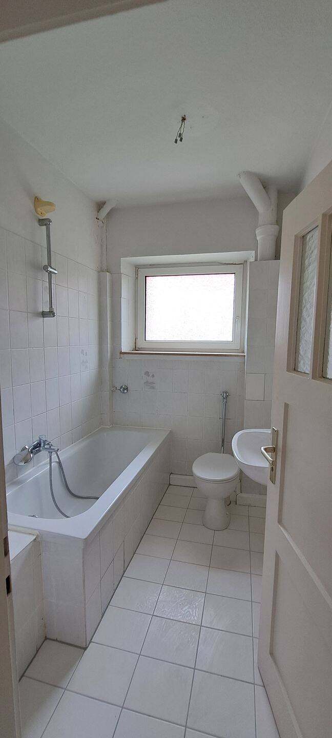 Großzügige 2-Zimmer Wohnung im 2. Obergeschoss in 90443 Nürnberg – Nürnberg – Vorschaubild 4