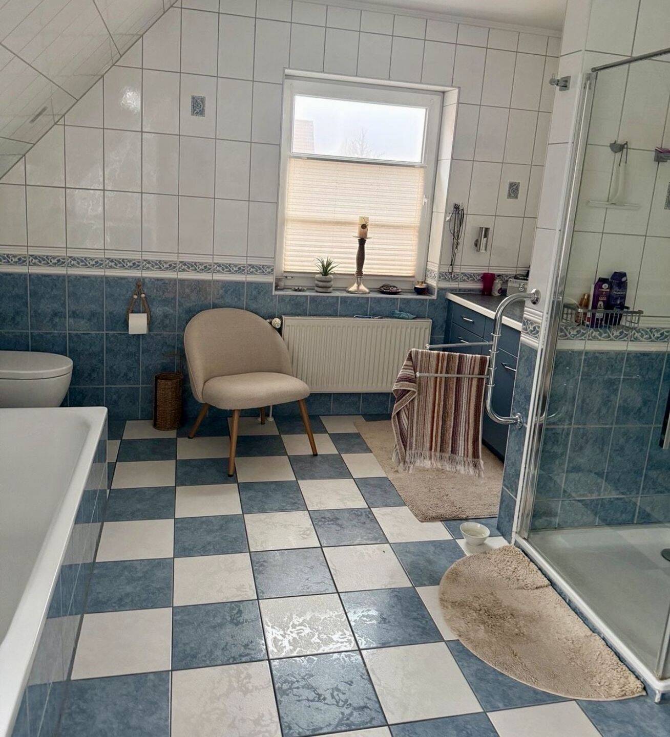 Charmantes Einfamilienhaus in begehrter Lage von Ostrohe - Ihr neues Zuhause wartet! – Ostrohe – Vorschaubild 8
