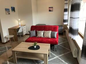 1-Z. Apartment, möbliert, eigenes Badezimmer, Balkon, Terrasse / Küche u. Garten zur Mitnutzung – 63075 Offenbach am Main – Vorschaubild 3