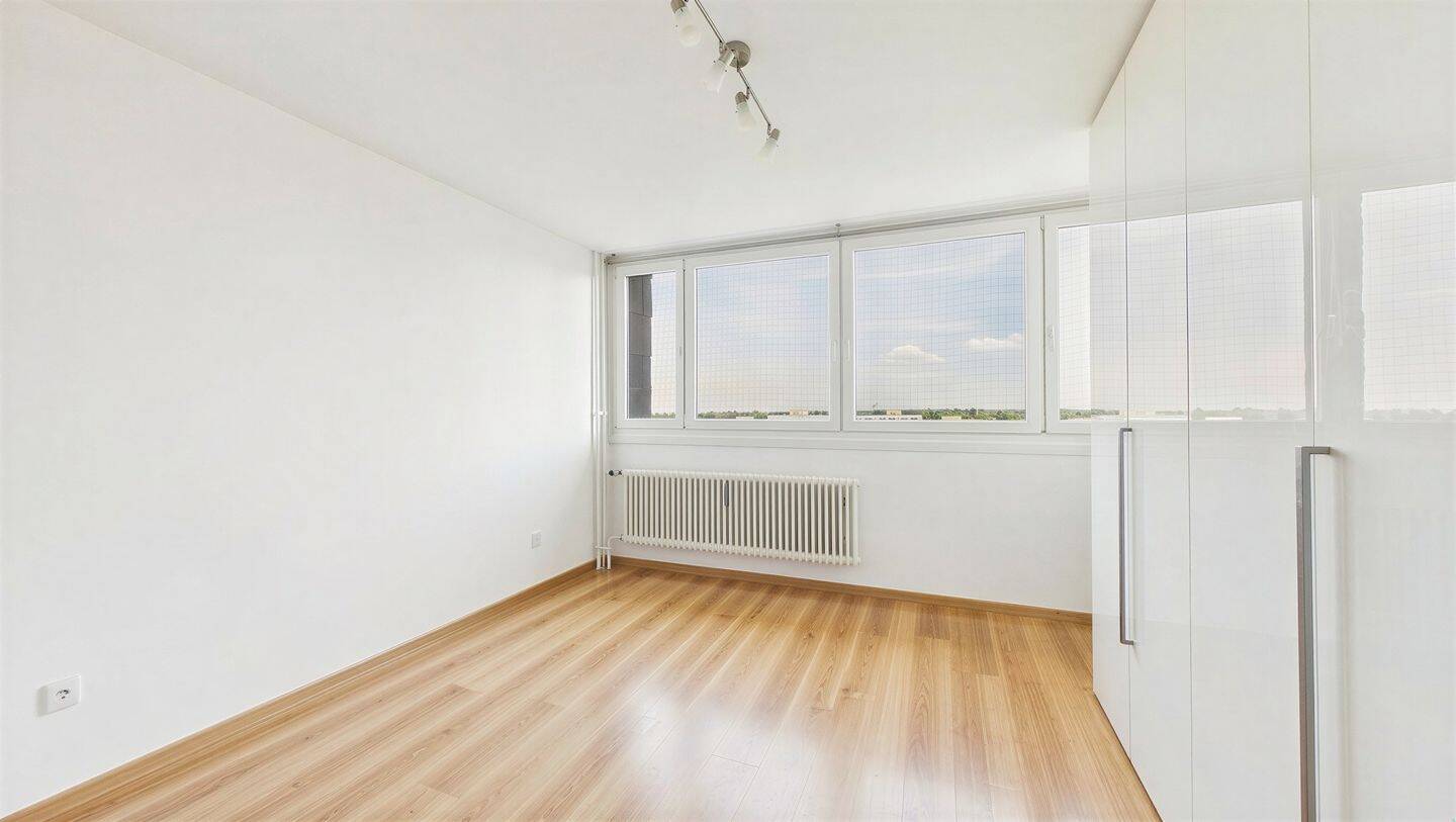 HEGERICH: Attraktive 3-Zimmer-Etagenwohnung mit Balkon & 2 TG-Stellplätzen in Ramersdorf-Perlach – München – Vorschaubild 4