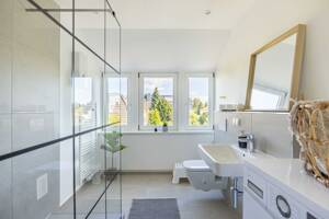 Lichtdurchflutetes Wohnjuwel mit modernem Charme - Ihr neues Zuhause wartet – 28359 Bremen – Vorschaubild 6