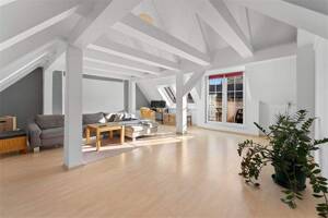 MODERNISIERTES 6 FAMILIEN- BAROCKHAUS - exklusivess Dach mit 128qm bezugsfreier Wohnfläche – 14467 Potsdam – Vorschaubild 5