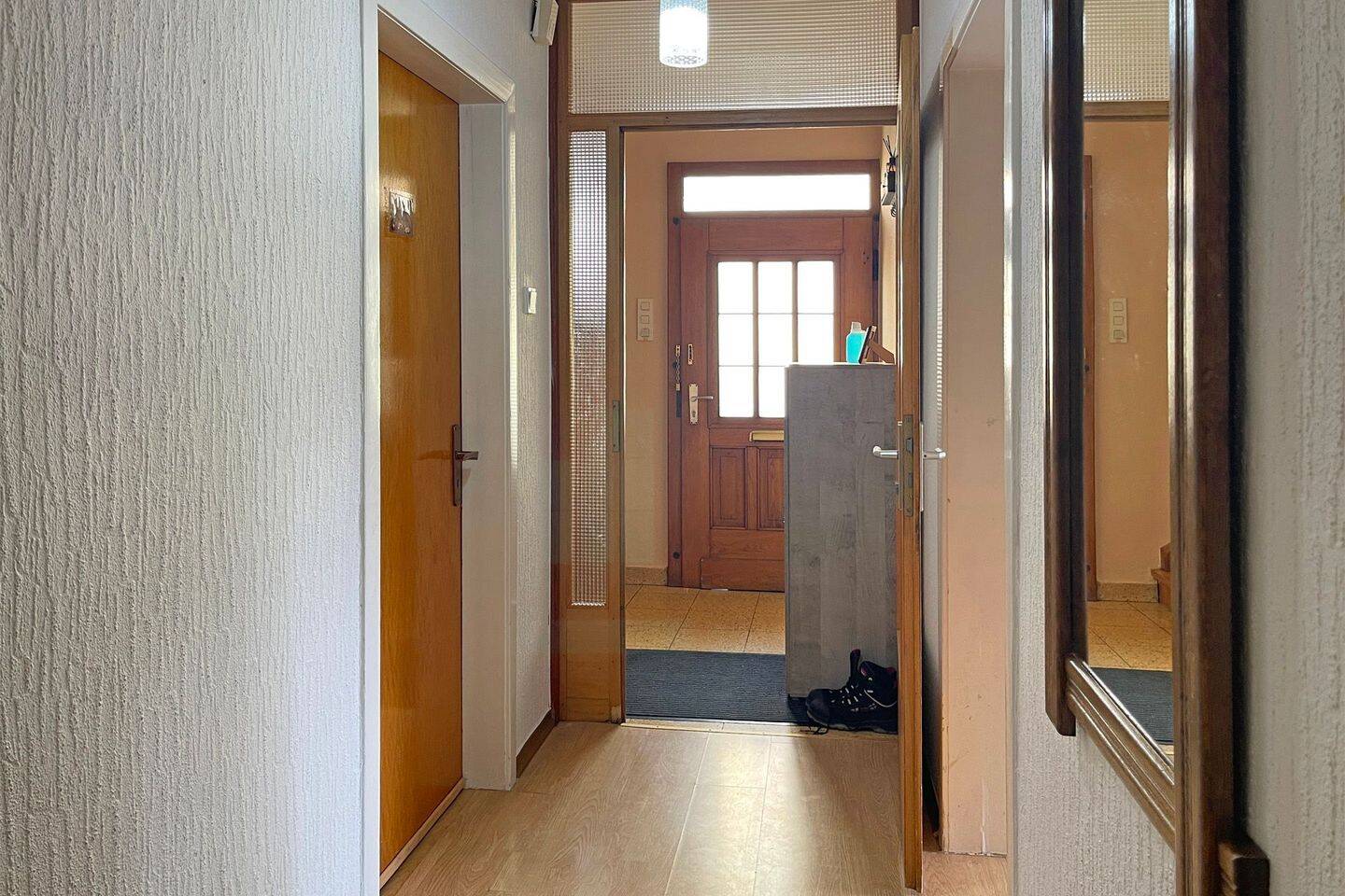 Trier-Tarforst: Einfamilienhaus mit großem Grundstück in TOP Wohnlage – Trier – Vorschaubild 9