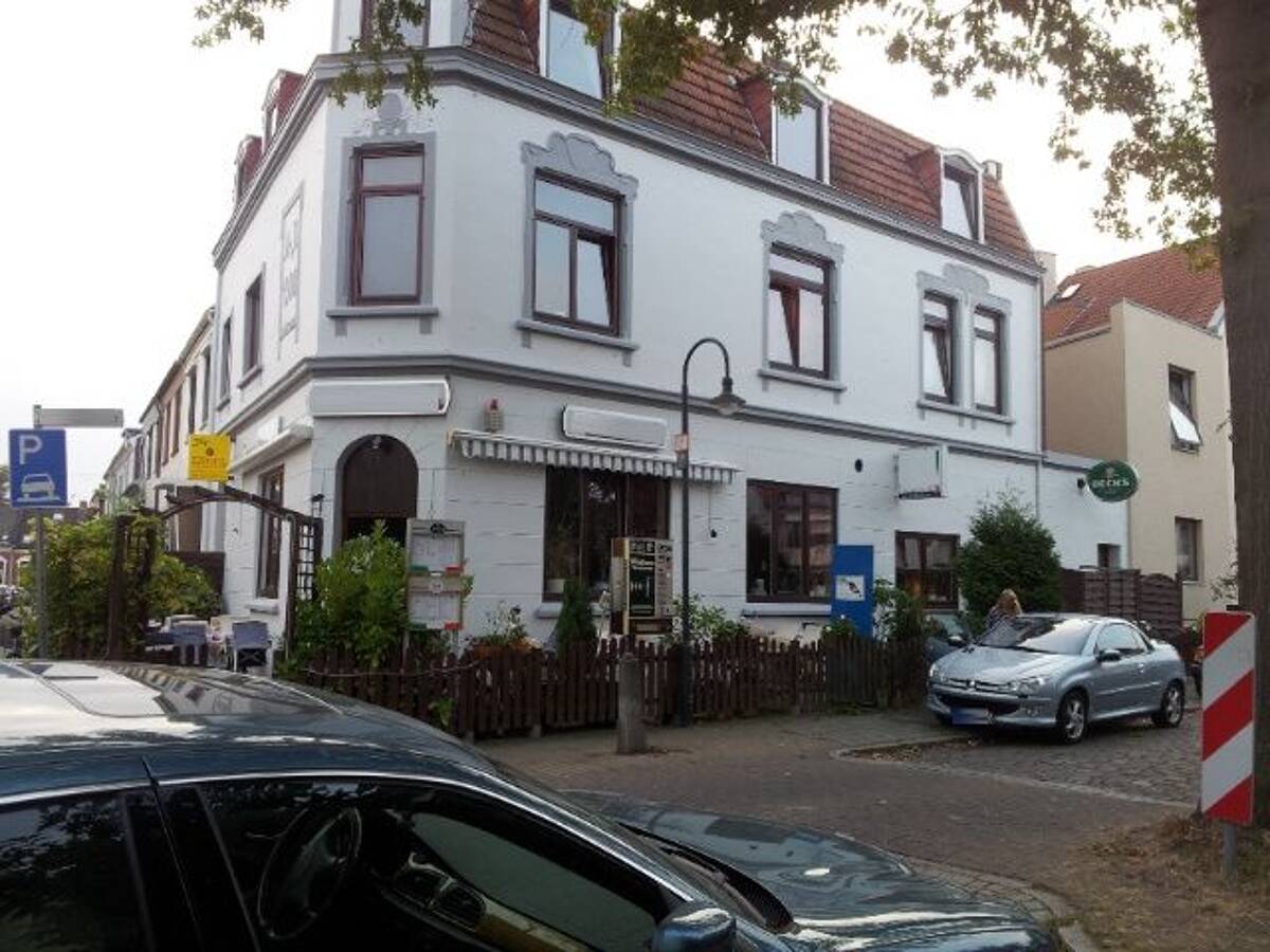 PURNHAGEN-IMMOBILIEN - Attraktives Anlageobjekt mit Gewerbe und 4 Wohneinheiten in Bremen Walle – 28219 Bremen – Bild 1 von 9