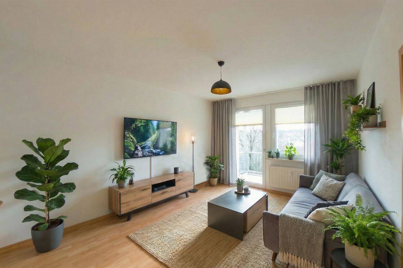 traumhafte Wohlfühloase mit Einbauküche und Südbalkon – Chemnitz – Vorschaubild 3