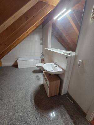 Eine große 3 Zi. DG Maisonette-Wohnung - Zentral in Michelfeld – 74545 Michelfeld – Vorschaubild 7