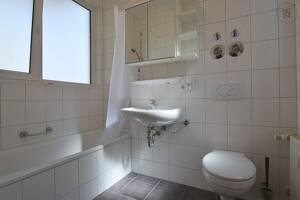 Modern möblierte Wohnung mit Balkon in Stuttgart Bad Cannstatt – 70372 Stuttgart – Vorschaubild 4