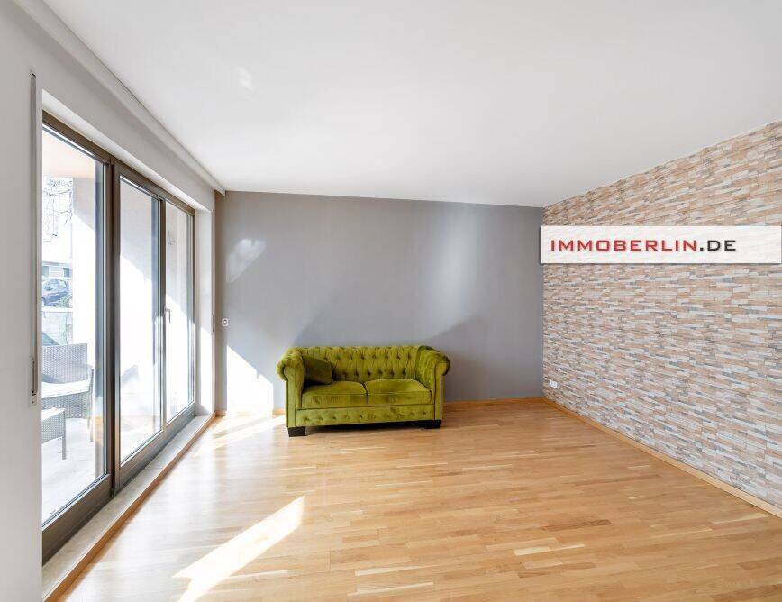 IMMOBERLIN.DE - Komfortable Wohnung mit ruhiger Südwestloggia nahe WISTA & Flughafen BER – Berlin – Vorschaubild 2