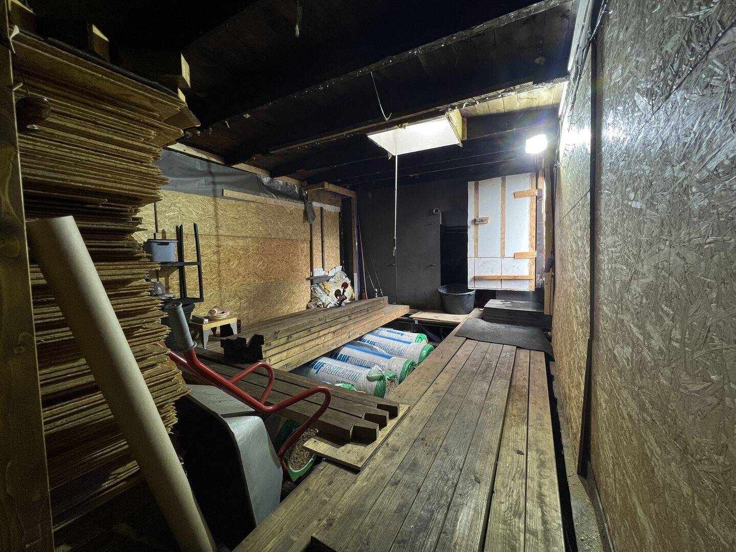 Großzügiges Hausboot zum Selbstausbau – Berlin – Vorschaubild 2