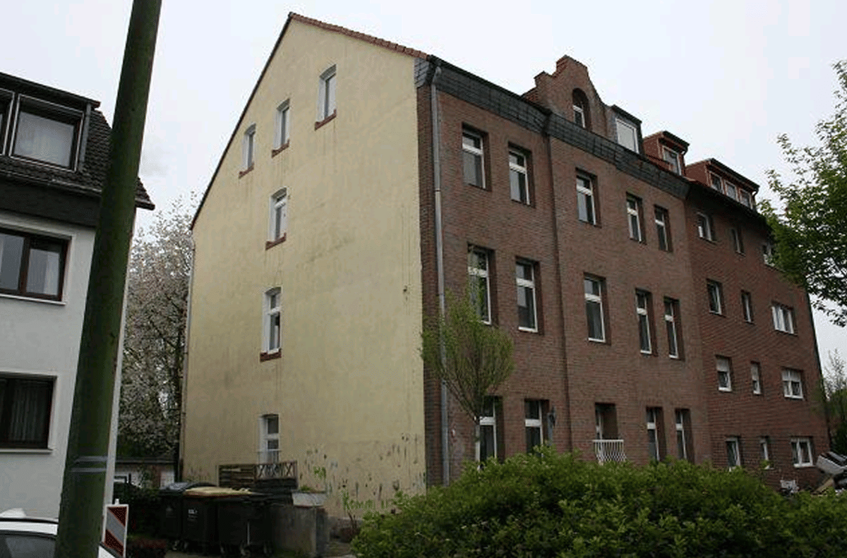 Großzügige Eigentumswohnung im 1. Obergeschoss mit Entwicklungspotenzial in 45329 Essen-Karnap – 45329 Essen – Bild 1 von 3