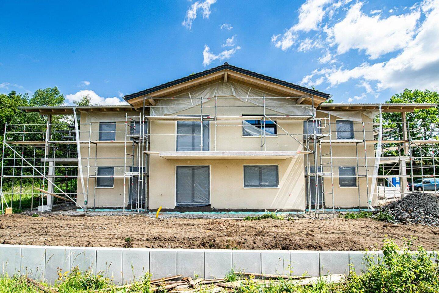 Neubau - sonnenverwöhnte, moderne KfW 55 Gartenwohnung mit Terrasse direkt in Cham zu verkaufen – Cham – Vorschaubild 6