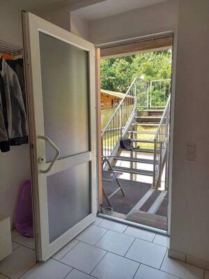 2 Wohnungen übereinander (Maisonette -sofort frei +Wohn.1.OG vermietet+ kernsaniert und renoviert+ mit Balkonen, Garten und Garage, in St. Ingbert-SÜD – 66386 Sankt Ingbert – Vorschaubild 9