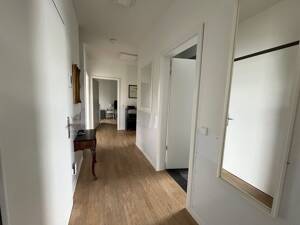 Geräumige 4-Raum Wohnung, mit 2 Balkonen, 2 Bäder, Tiefgarage, Fußbodenheizung – 99092 Erfurt – Vorschaubild 5