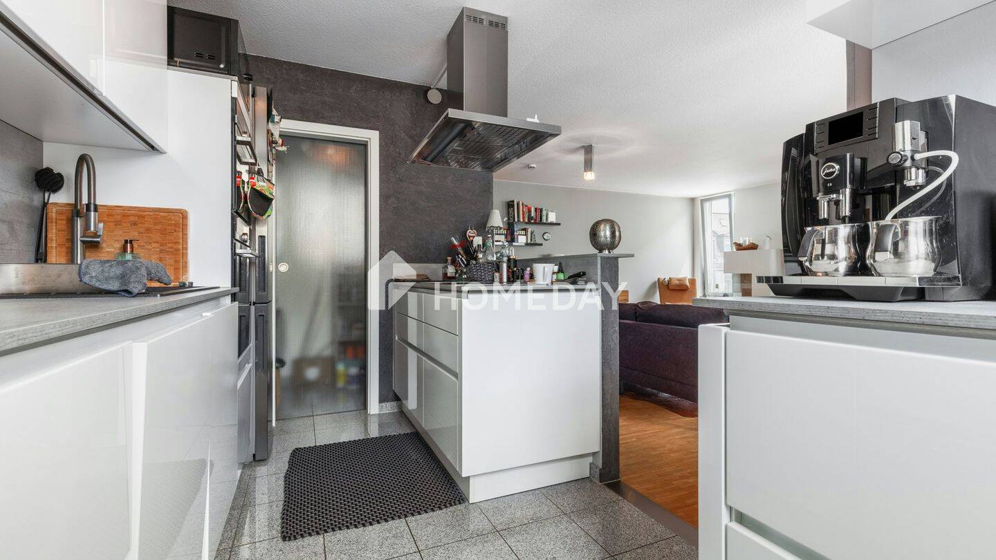 Modern wohnen in Nordstadt - 4-Zimmer-Wohnung mit Aufzug, Balkon und Tiefgaragenstellplatz – Nürnberg – Vorschaubild 8