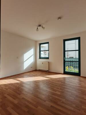 Solide 2-Zimmer-Eigentumswohnung mit Balkon und Tiefgaragenstellplatz in Magdeburg-Herrenkrug – 39114 Magdeburg – Vorschaubild 9