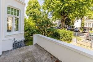 Ein Garten nur für Sie - Stilvolle Altbauwohnung im Stadtparkviertel – 23568 Lübeck – Vorschaubild 7