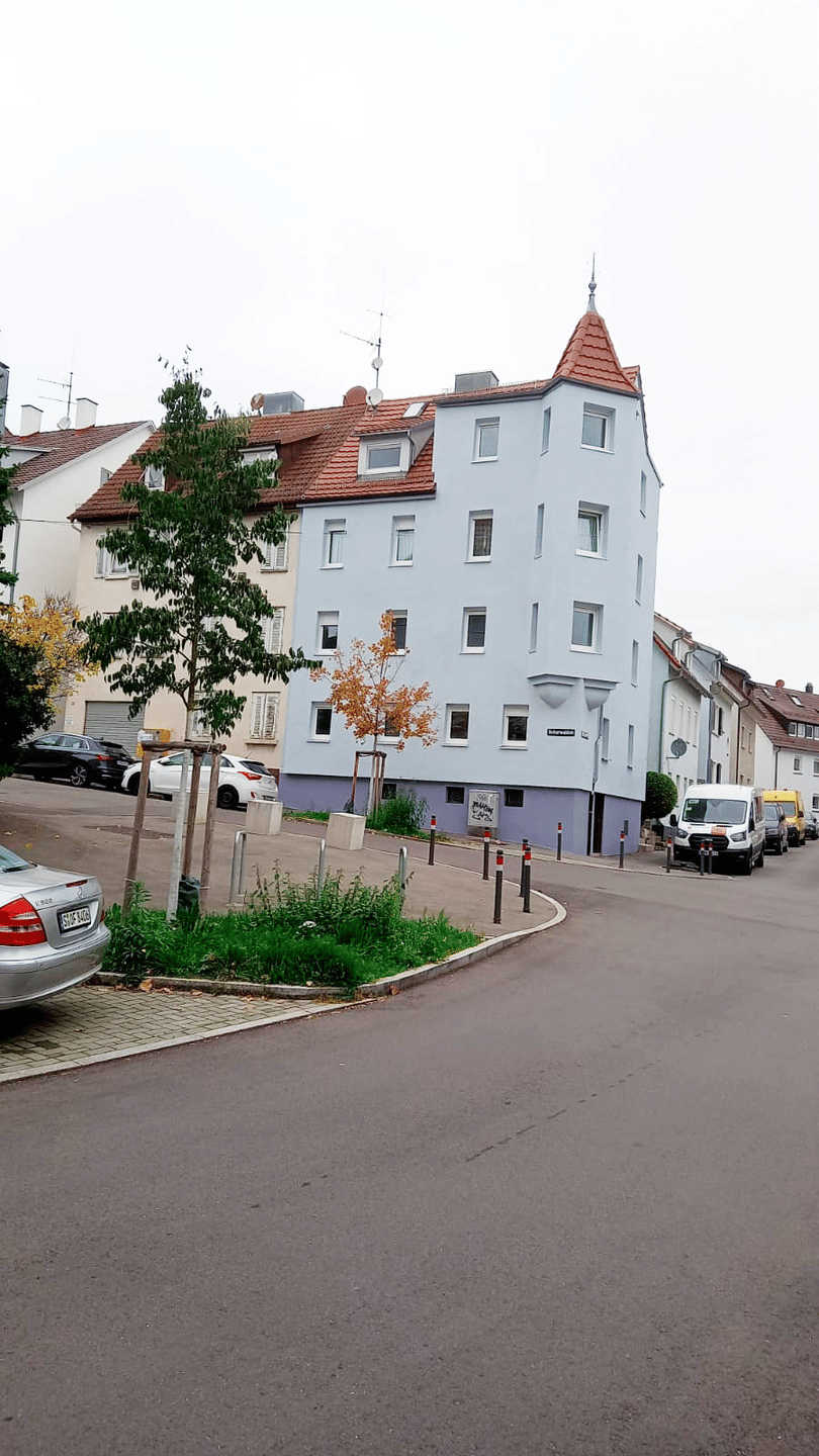 Zentral & dennoch ruhig: Helle 3-Zimmer-Wohnung mit Atelier