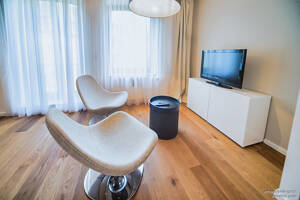 Welc(H)ome® by RIDA FLATS - CGN City: All-in! Internet, Balkon & Top-Lage – 50670 Köln – Vorschaubild 7