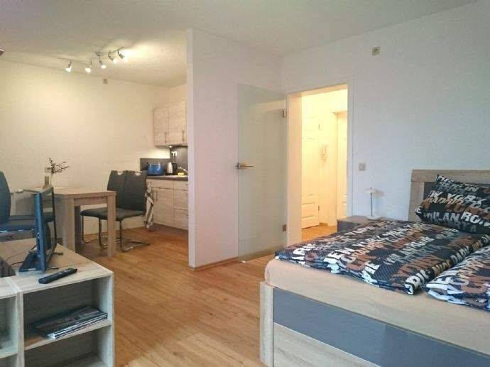 !! Zweitwohnung für Pendler, komplett eingerichtet mit Terrasse !!