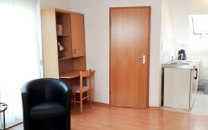Wohnen auf Zeit Stuttgart Vaihingen - übernachten ab 1 Monat – 70563 Stuttgart – Vorschaubild 3