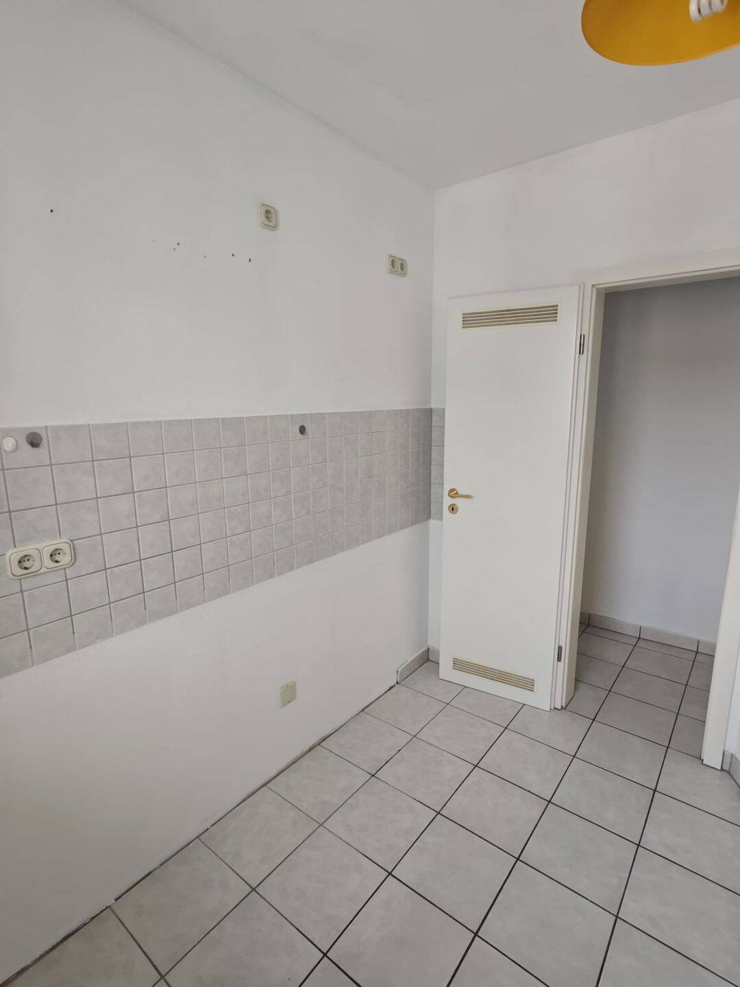 Ruhig&Hell 2-Zi. Wohnung in Heidingsfeld – Würzburg – Vorschaubild 5