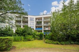 Raum für besondere Momente - moderne Eigentumswohnung in schöner Lage von Altona