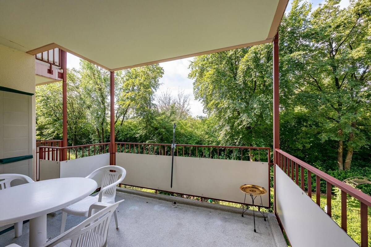 Ruhig wohnen mit Blick ins Grüne - 3-Zimmer Wohnung mit Südbalkon – 81739 München – Bild 1 von 9